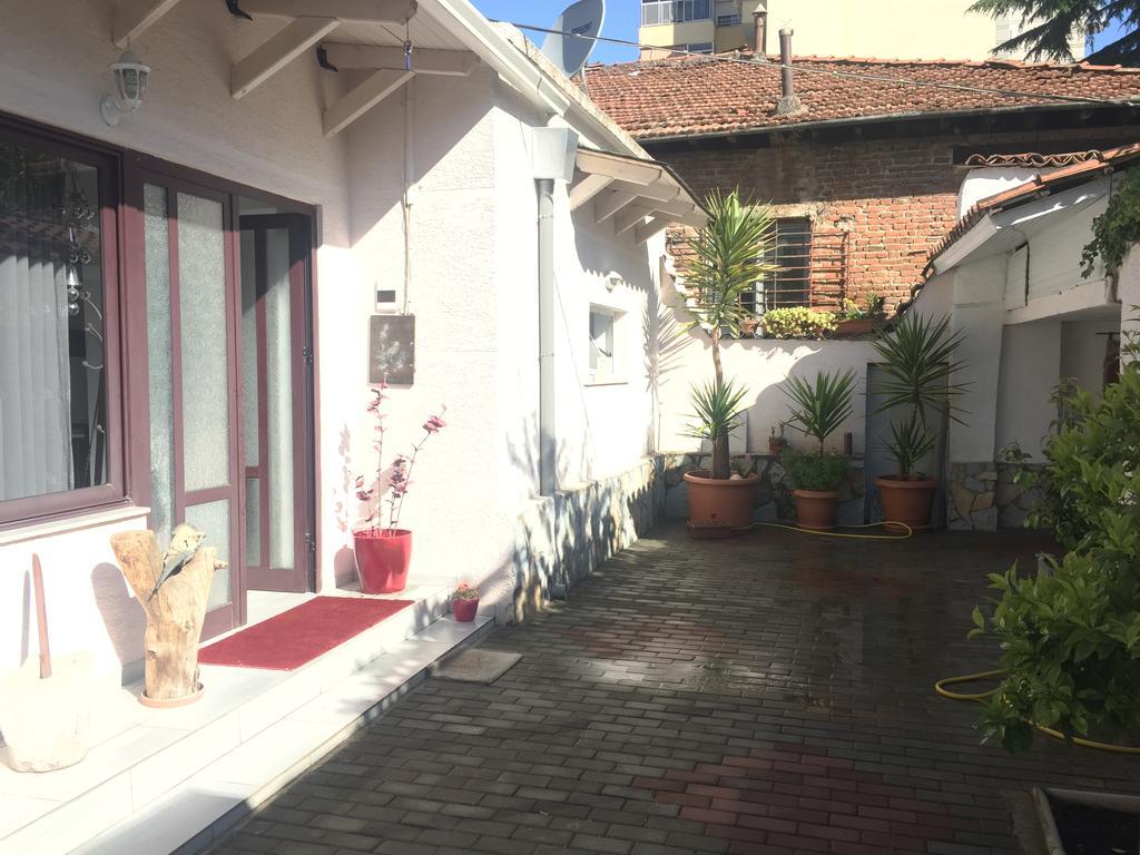 Guesthouse Hygge Tirana Exterior photo